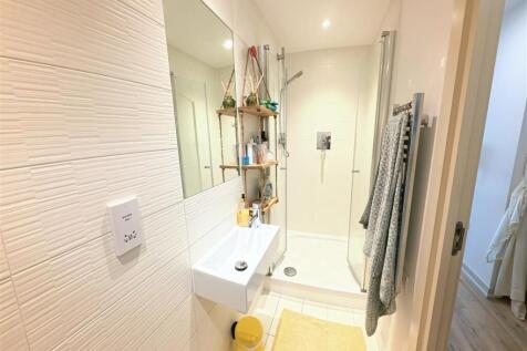 Toilet2.JPG