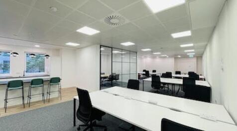 acdc31838bb5e7f0791120e8cabb8c9a1st floor north 