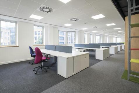 WESTON HOUSE CURTAIN ROAD 11.jpg