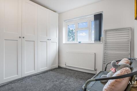 Rear Bedroom