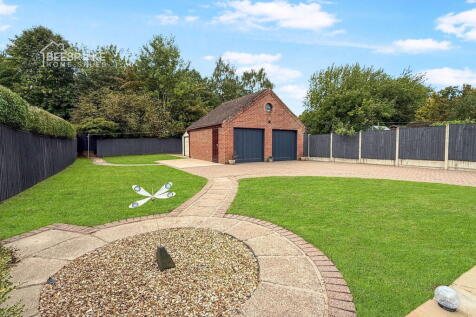 Property Image 38