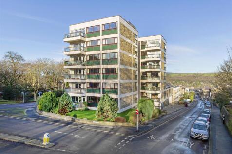 8 Wells Court New Main.jpg