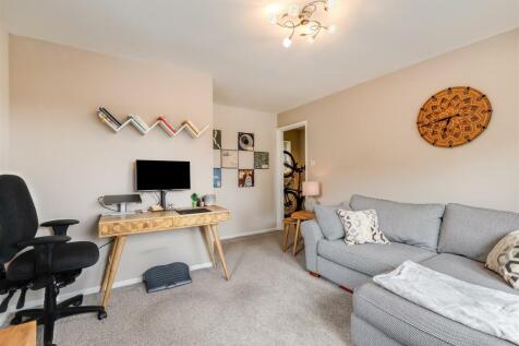 Sitting Room 2.jpg