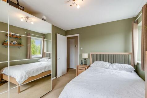 Bedroom 2.jpg