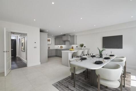 Dining Kitchen.jpg