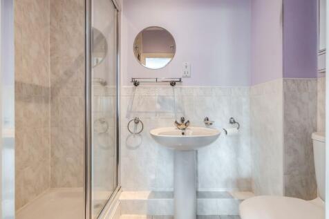En Suite.jpg