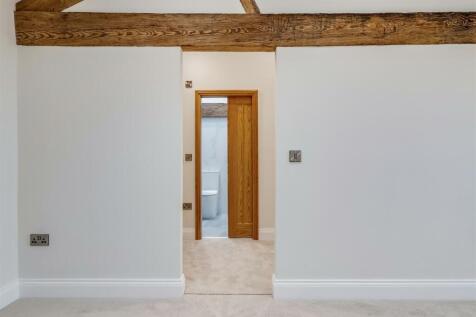 Dressing Area 2.jpg