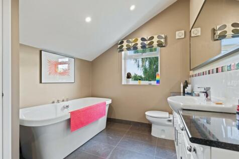 En Suite.jpg