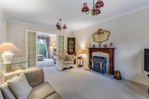 Sitting Room 2.jpg