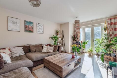 Sitting Room.jpg