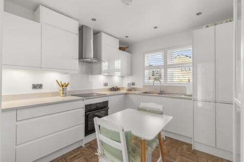Kitchen.jpg