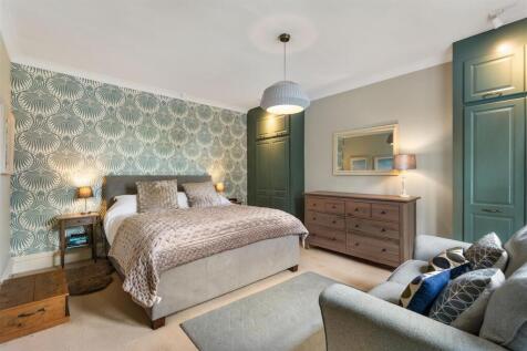Bedroom One.jpg
