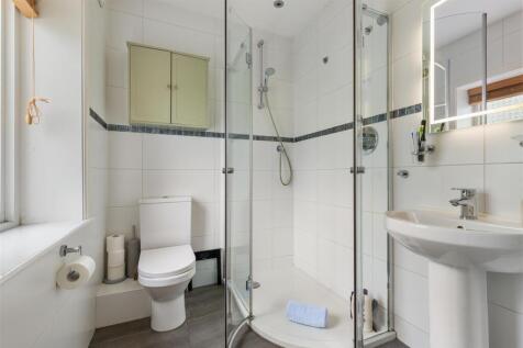 En Suite.jpg