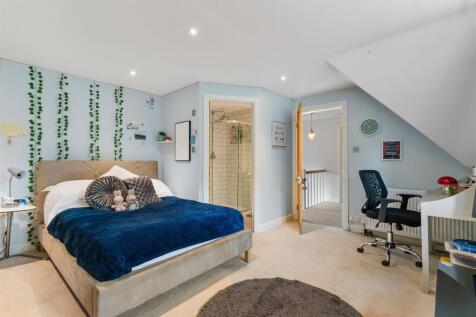 Bedroom Three 2.jpg