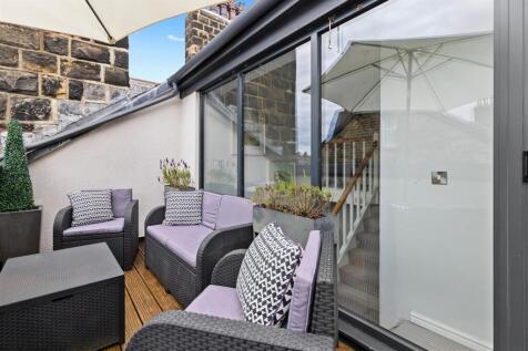 Terrace 2.jpg