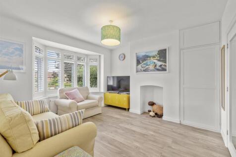 Sitting Room.jpg