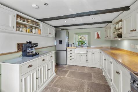 Kitchen.jpg