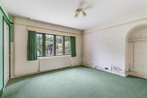 Dining Room.jpg