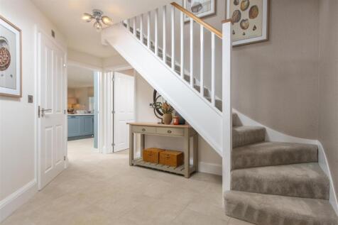 013 BYW_ImperialCourt_Ilkley_Moreton_5bed_LowRes.j