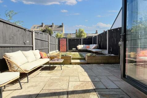 Property Image 29