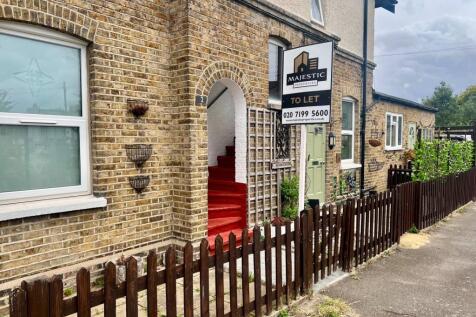 Charming terraced house exterior with tradition...