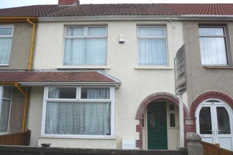 A welcoming exterior view of the property showc...