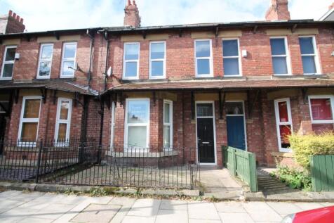 Charming front view of a traditional terraced h...