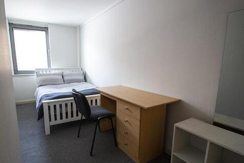 Bright and inviting double bedroom featuring a ...