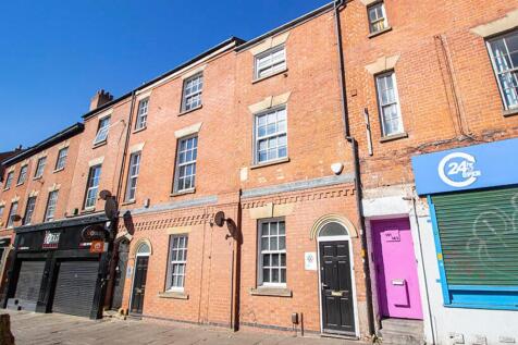 A charming view of the property&#39;s facade, showc...
