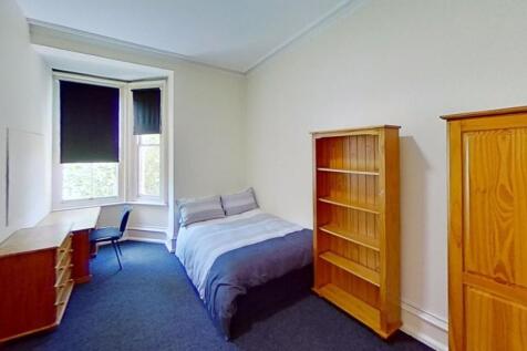 Bright and inviting double bedroom featuring a ...