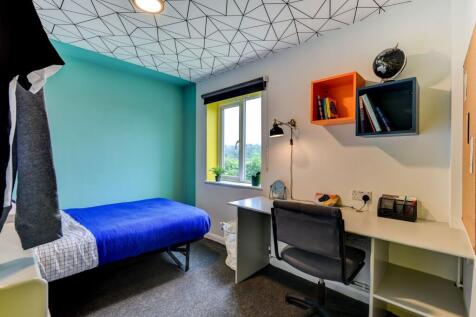 Bright and inviting double bedroom featuring a ...