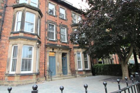 A charming traditional brick terraced house wit...