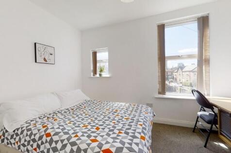 A bright and neatly presented double bedroom fe...