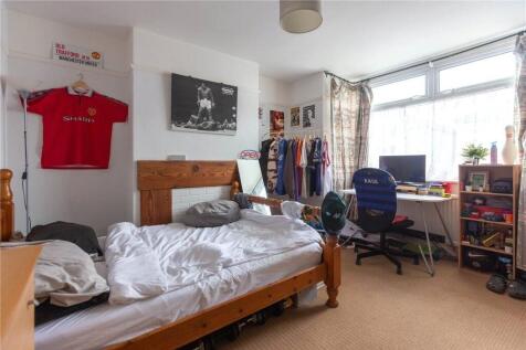 Bright and inviting double bedroom featuring a ...