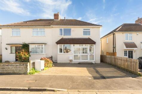 A neat and well-maintained semi-detached house ...