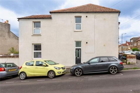 A well-maintained semi-detached house with a cl...