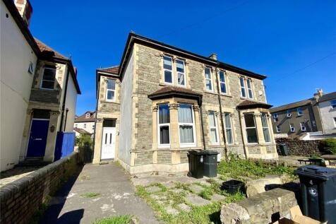 A bright, traditional semi-detached stone house...