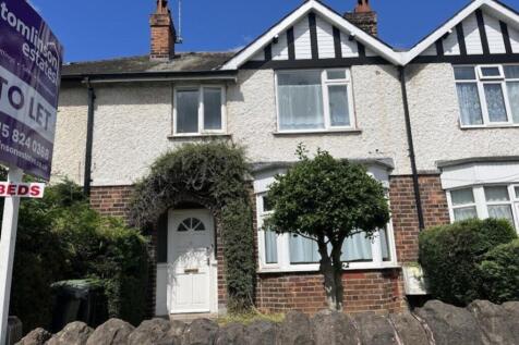 Charming front view of a welcoming property, fe...