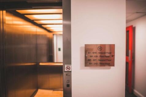 Well-maintained and modern reception area featu...