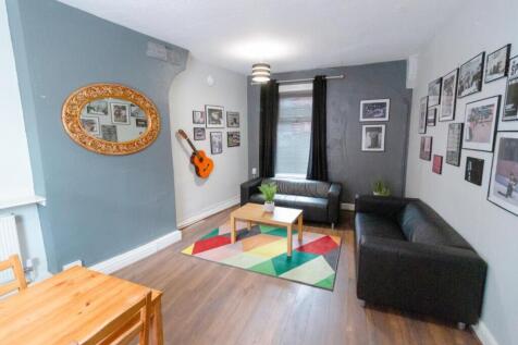 This inviting living room features stylish furn...