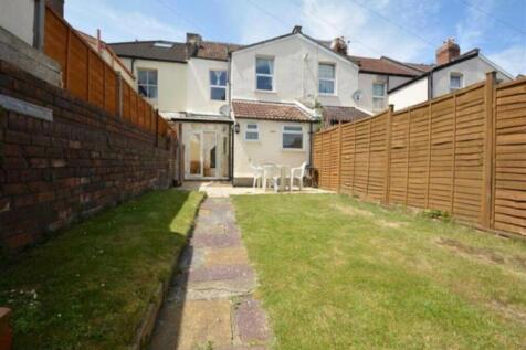 A spacious and well-maintained garden, perfect ...