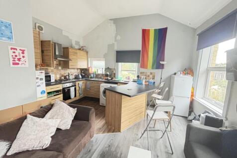 A bright and spacious contemporary living room ...