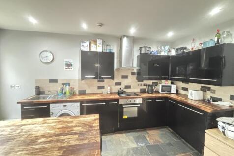 A modern, well-maintained kitchen with ample co...