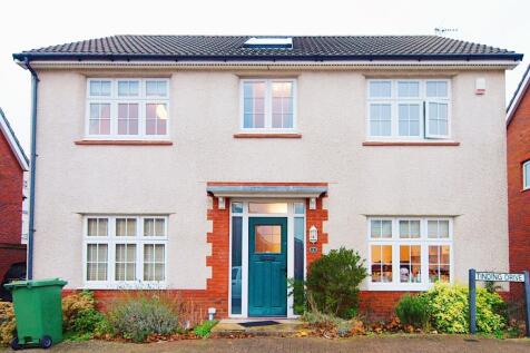 Attractive semi-detached style home with a welc...