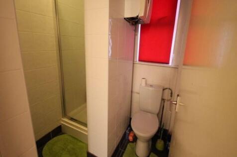 A clean and well-maintained bathroom with a mod...
