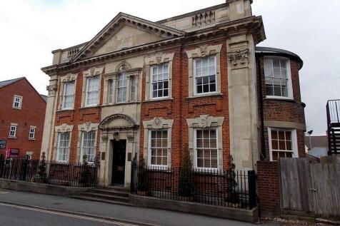 An impressive and beautifully designed front fa...