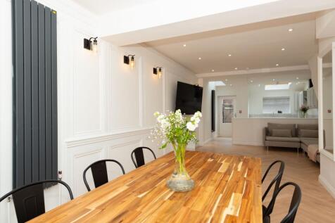 Bright, modern open-plan living and dining area...