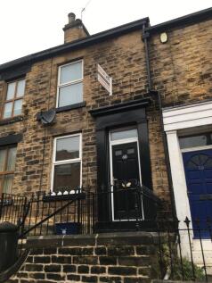Attractive stone-fronted terraced property with...