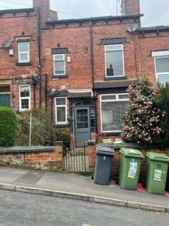 A charming view of the front exterior of a clas...