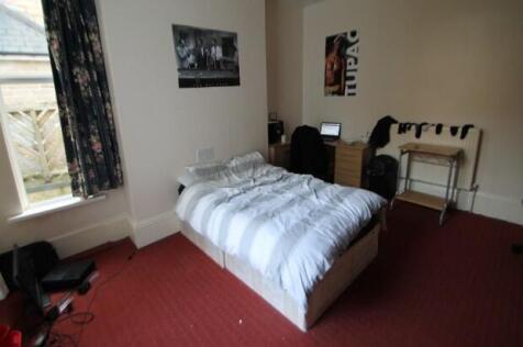 Bright, well-presented bedroom with a comfortab...